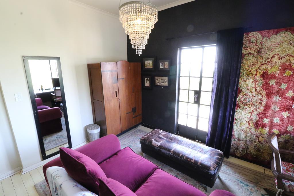 Zietsies Guest House Johannesburg Bagian luar foto